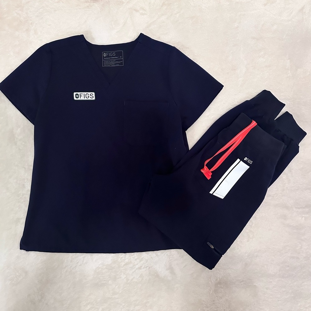 Figs Navy Blue Women's Scrub Set